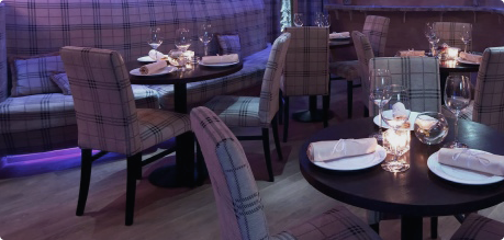 В интернет-магазине «МИСТЕРИЯ» для кафе и ресторанов можно найти одноразовую посуду, контейнеры, салфетки, скатерти, диспенсеры и многое другое.